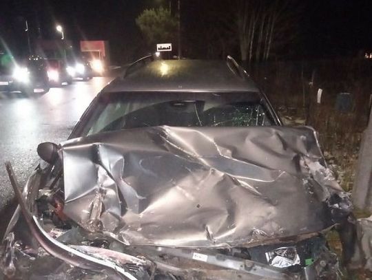 Zderzenie w Woskrzenicach Dużych. Kierowca autobusu "myślał, że zdąży"