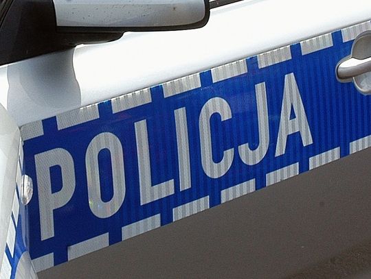 Znalazł saszetkę, przekazał ją policji