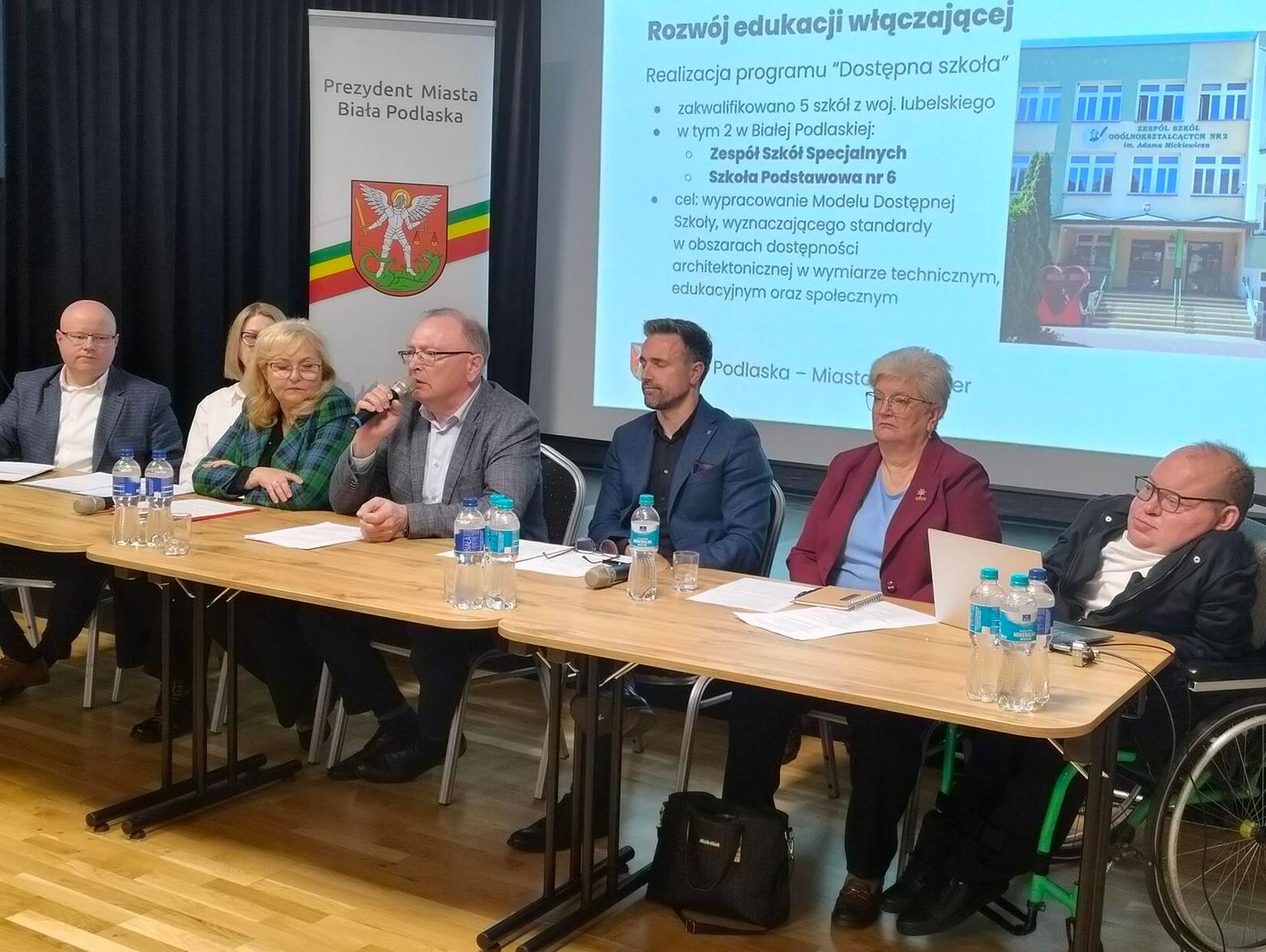 Biała Podlaska. Bez barier w mieście, urzędzie i szkole