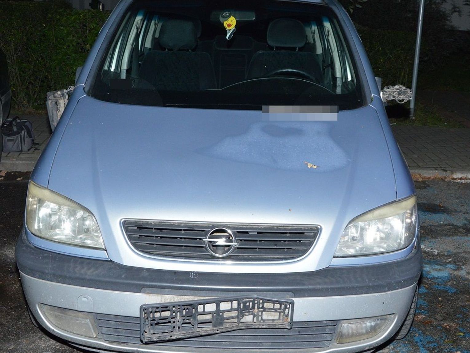 Biała Podlaska. Chciała zemścić się na byłym. Uszkodziła nie to auto [ZDJĘCIE]