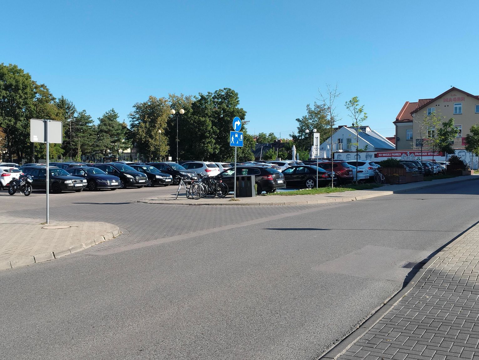 BIAŁA PODLASKA: Pierwszy września minął, a stref płatnego parkowania nie widać