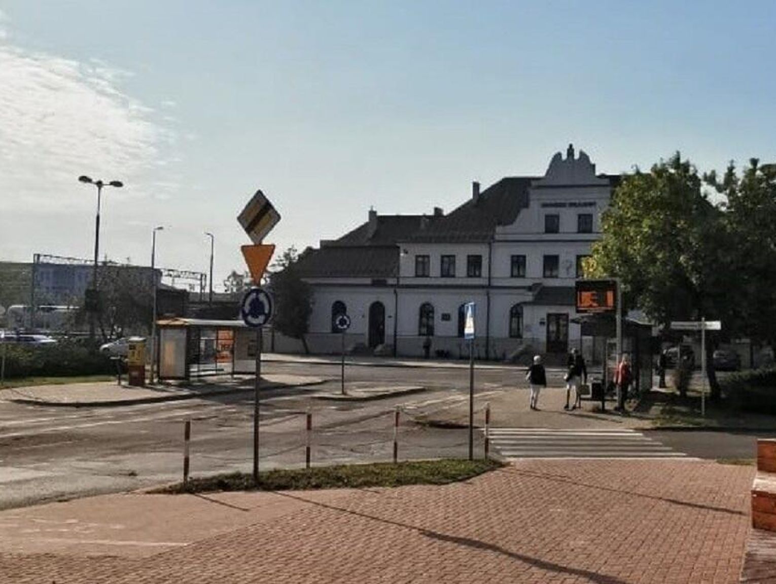 BIAŁA PODLASKA: Planują budowę ulicy Stacyjnej i rozbudowę ronda przy dworcu PKP