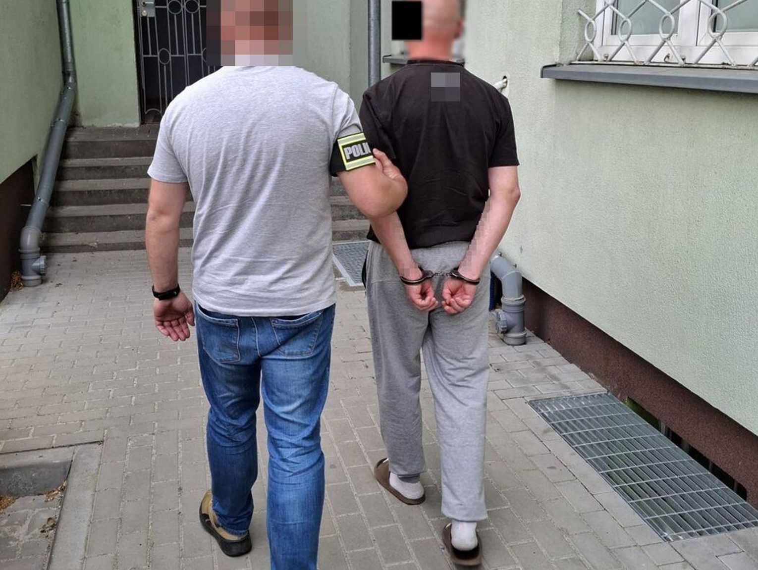 Biała Podlaska. Pobili znajomego i zostawili pod blokiem