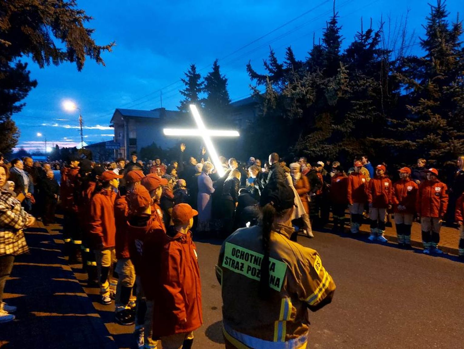 Biała Podlaska. W Niedzielę Palmową odbyła się Droga Krzyżowa