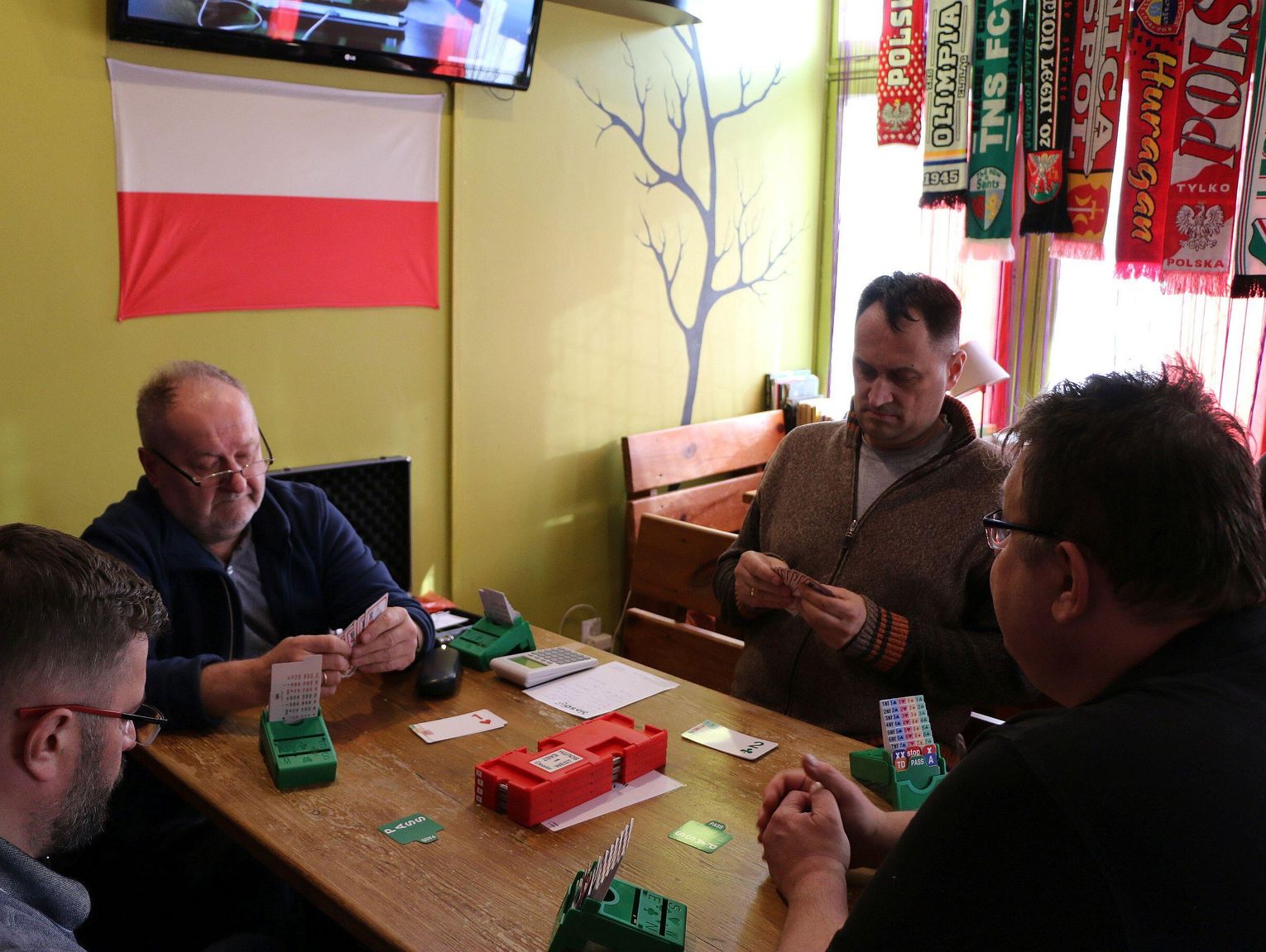 Brydżowy poniedziałek w Makulaturze