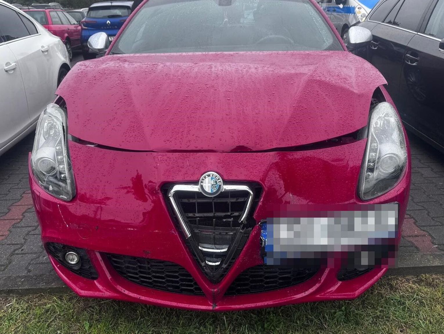 Była poszukiwana. Jechała pijana i spowodowała kolizję
