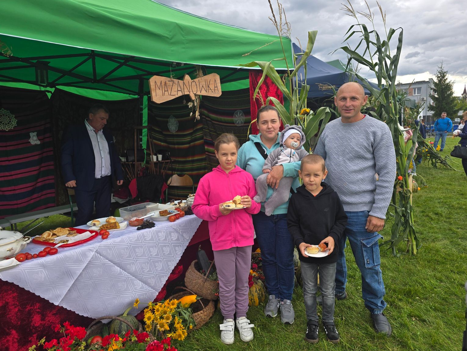 Dobra zabawa i odpoczynek. Tak gmina Tuczna świętowała dożynki [FILM, GALERIA ZDJĘĆ]