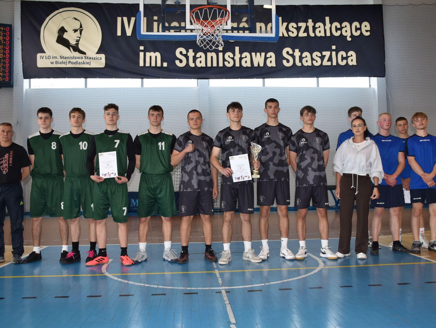 Finał Powiatu Bialskiego w koszykówce 3x3 – ZS CKR Leśna Podlaska i LO Wisznice triumfują w Licealiadzie