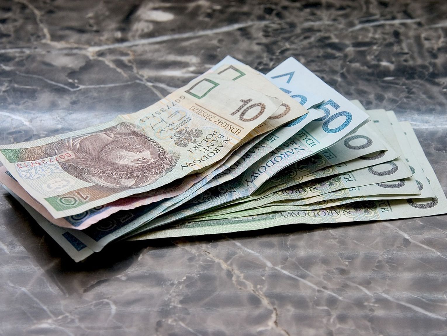 Gmina Jabłoń. 5 tys. zł za wskazanie sprawcy pożarów