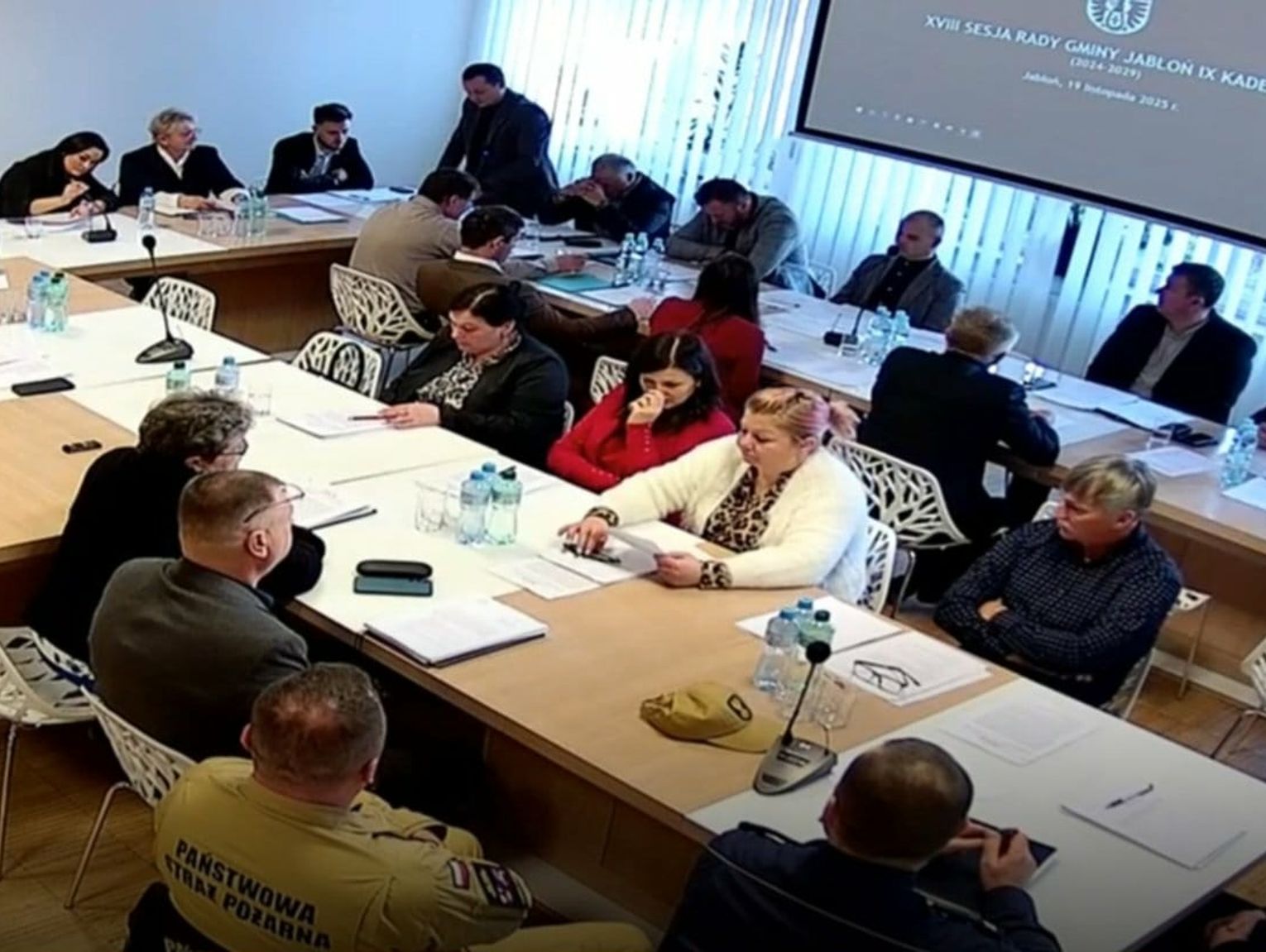 Gmina Jabłoń. Mieszkańcy boją się podpalacza