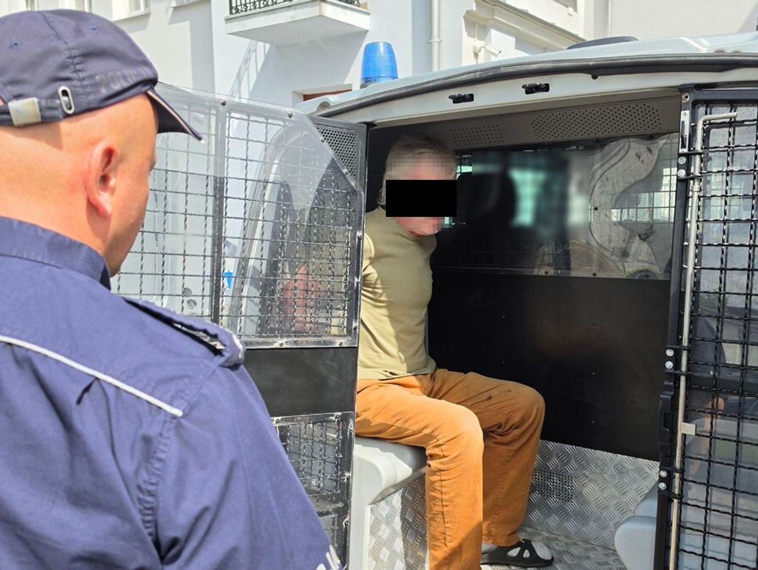 Gmina Siemień. Znęcał się nad 82-letnią matką i groził siostrze