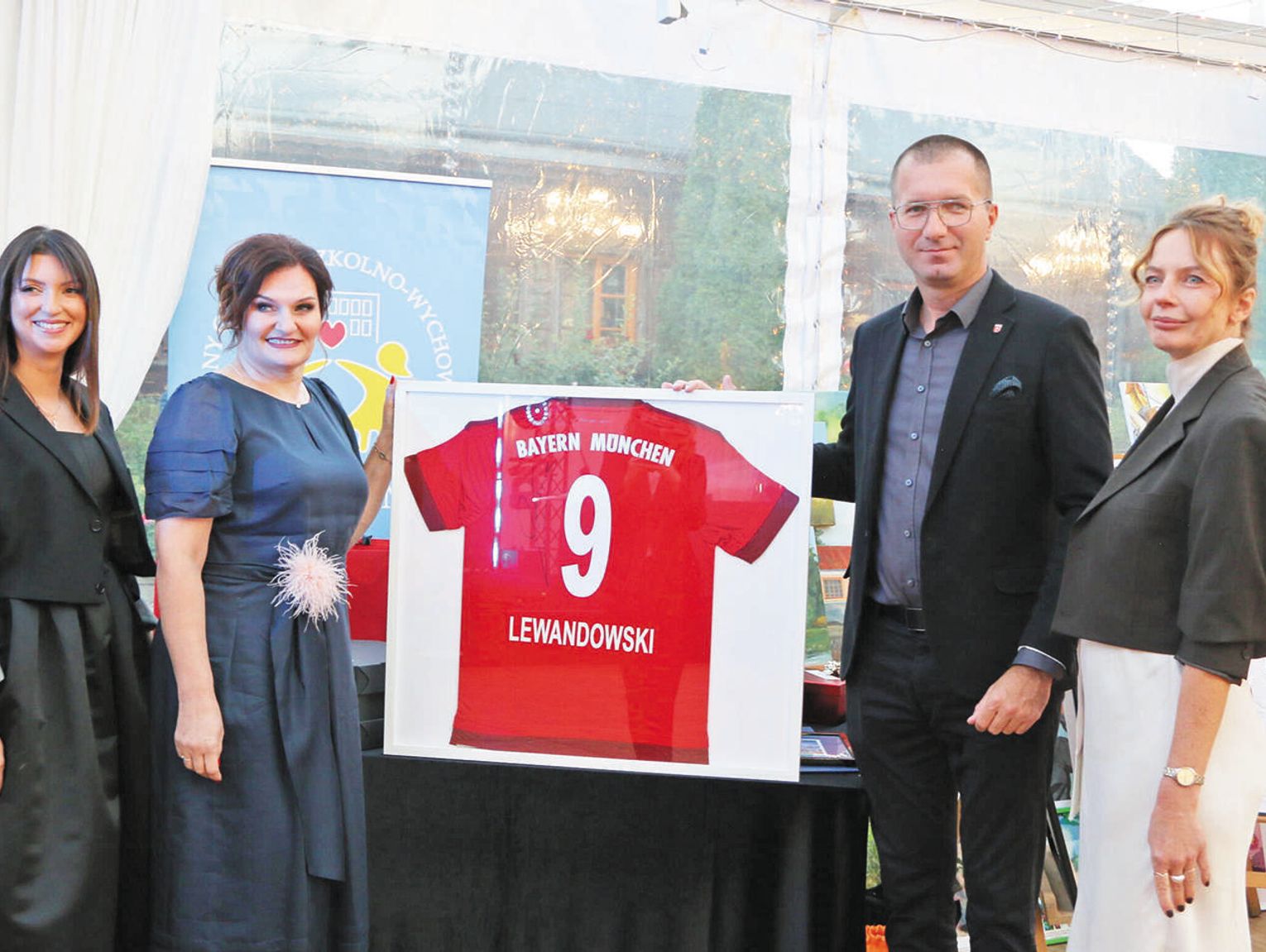 Przedsiębiorcy wspierają potrzebujących [GALERIA ZDJĘĆ]