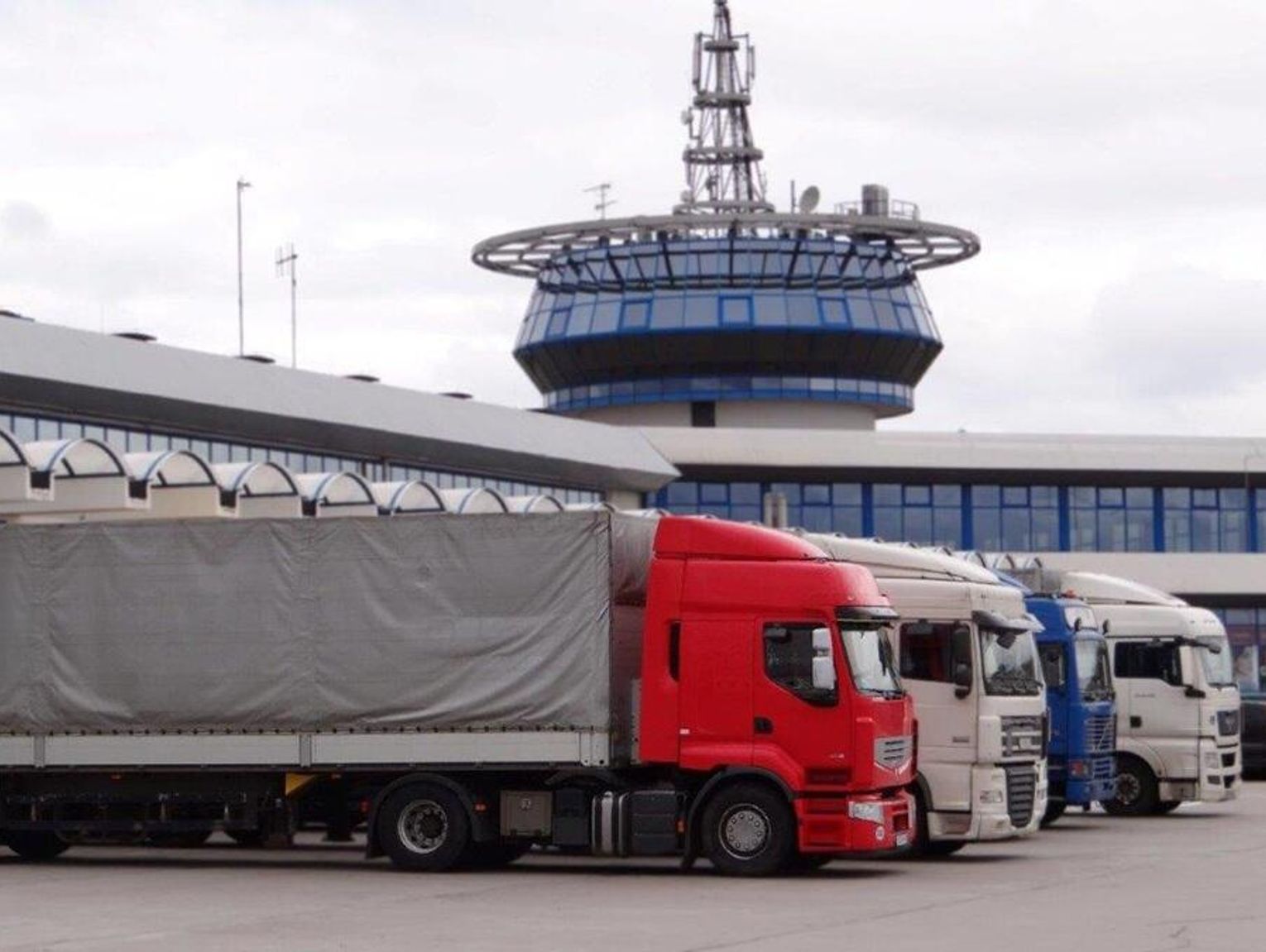 Granica w Koroszczynie: Funkcjonariusze zatrzymali transport mrożonek