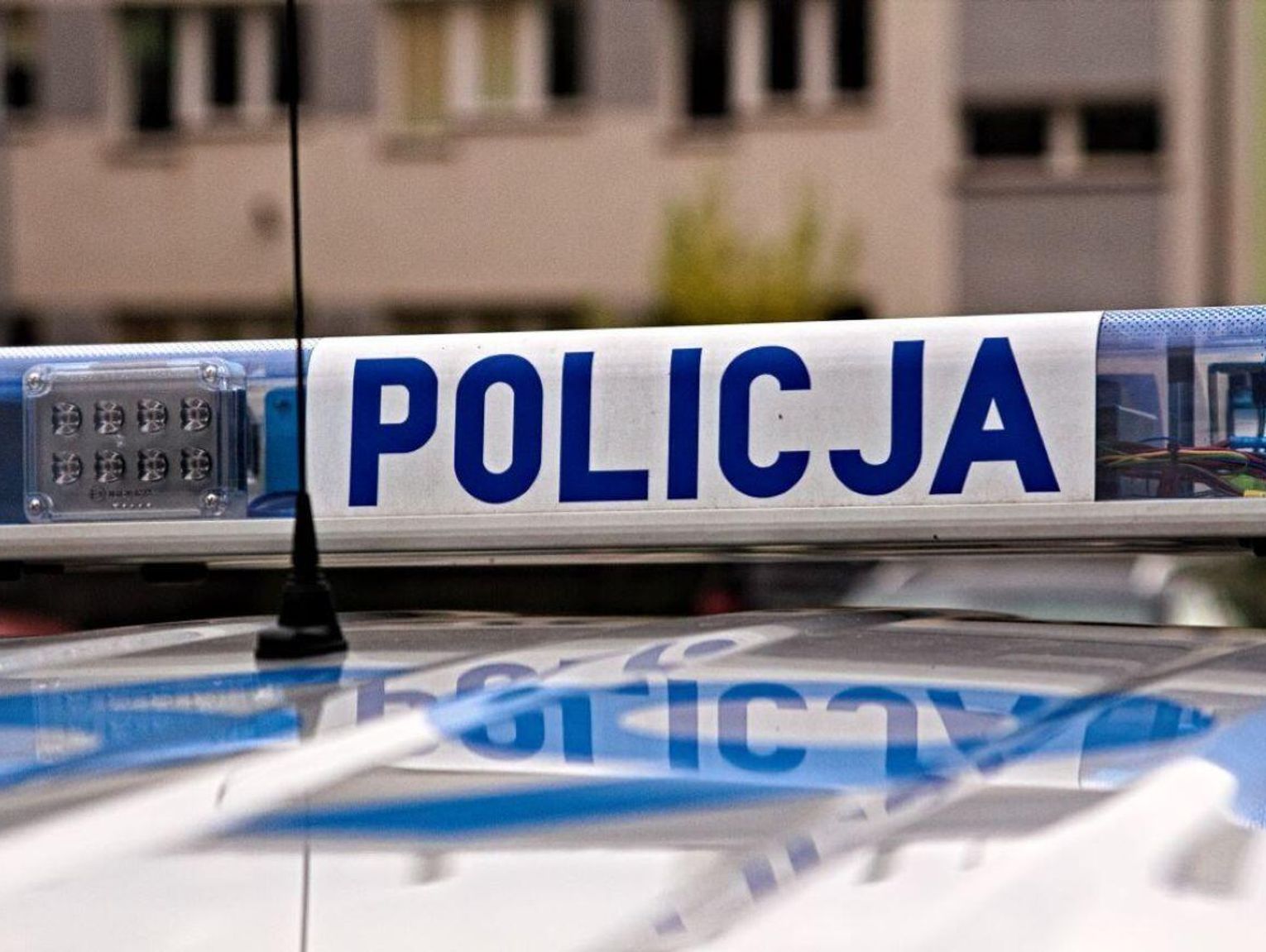 Lubelskie. Hrubieszów: Nagi 4-letni chłopczyk przyszedł do marketu po jedzenie! „Mama śpi” – powiedział