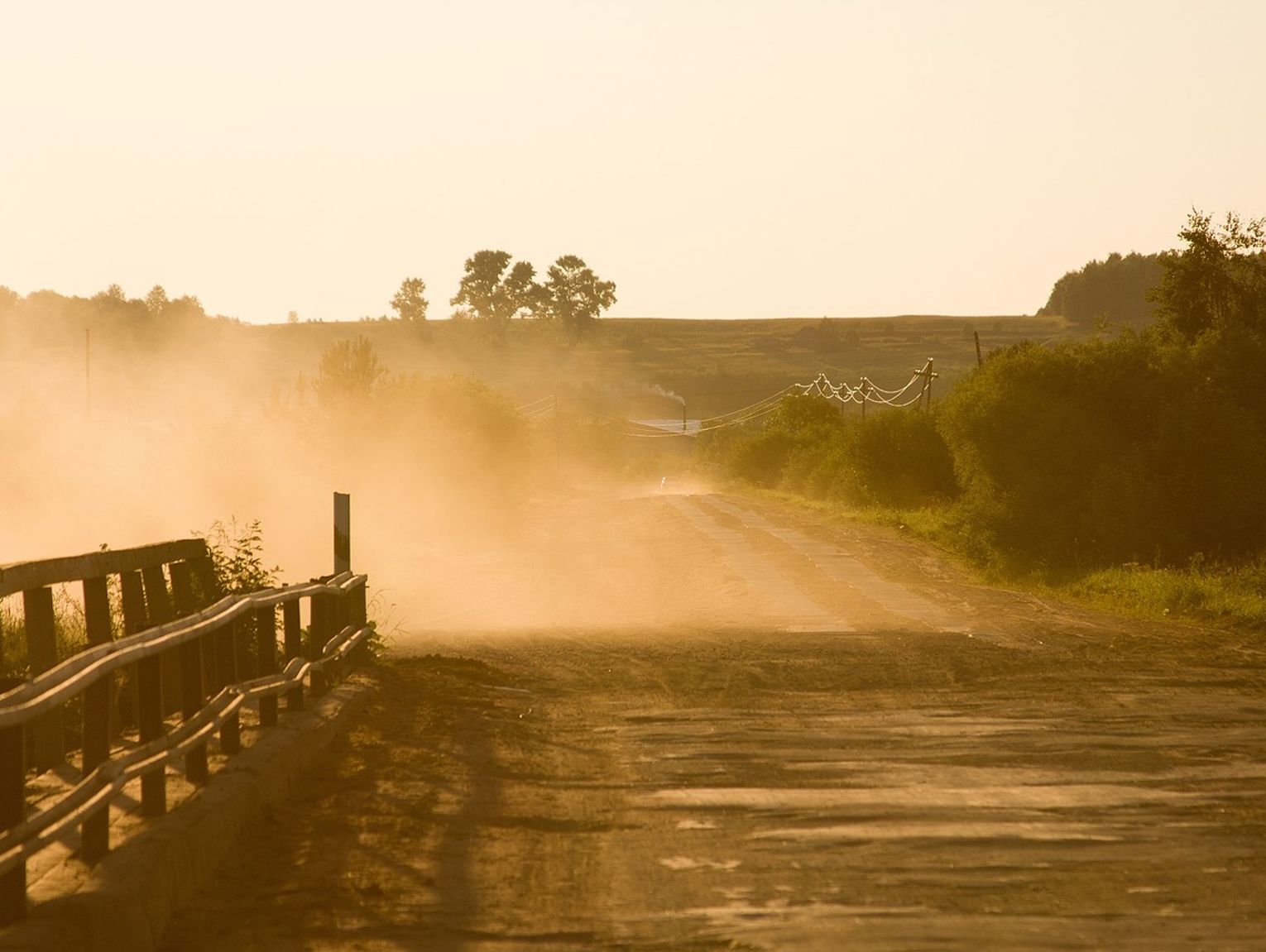 IMGW utrzymuje alerty. W regionie będzie upalnie i sucho
