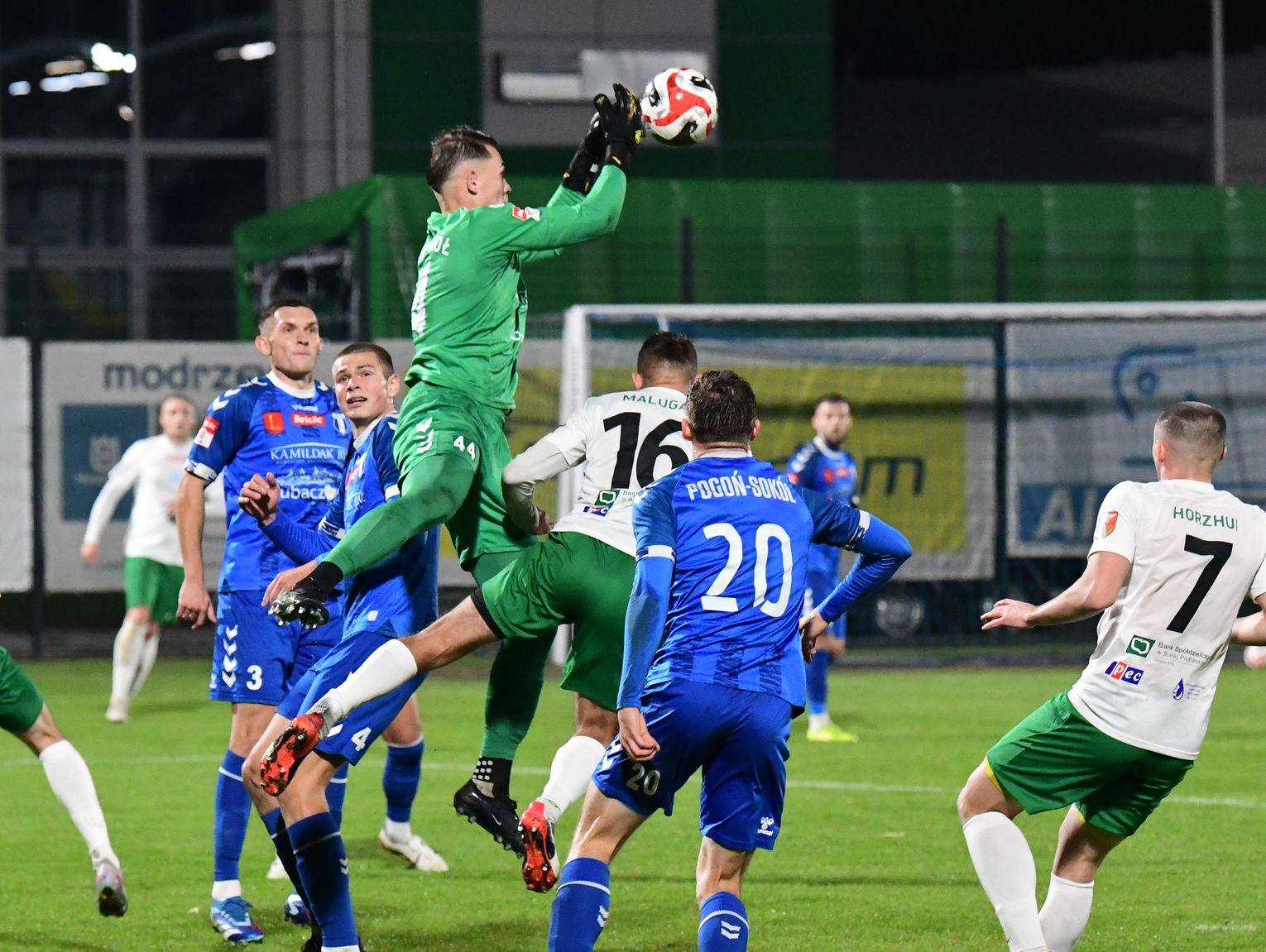 Klątwa własnego stadionu