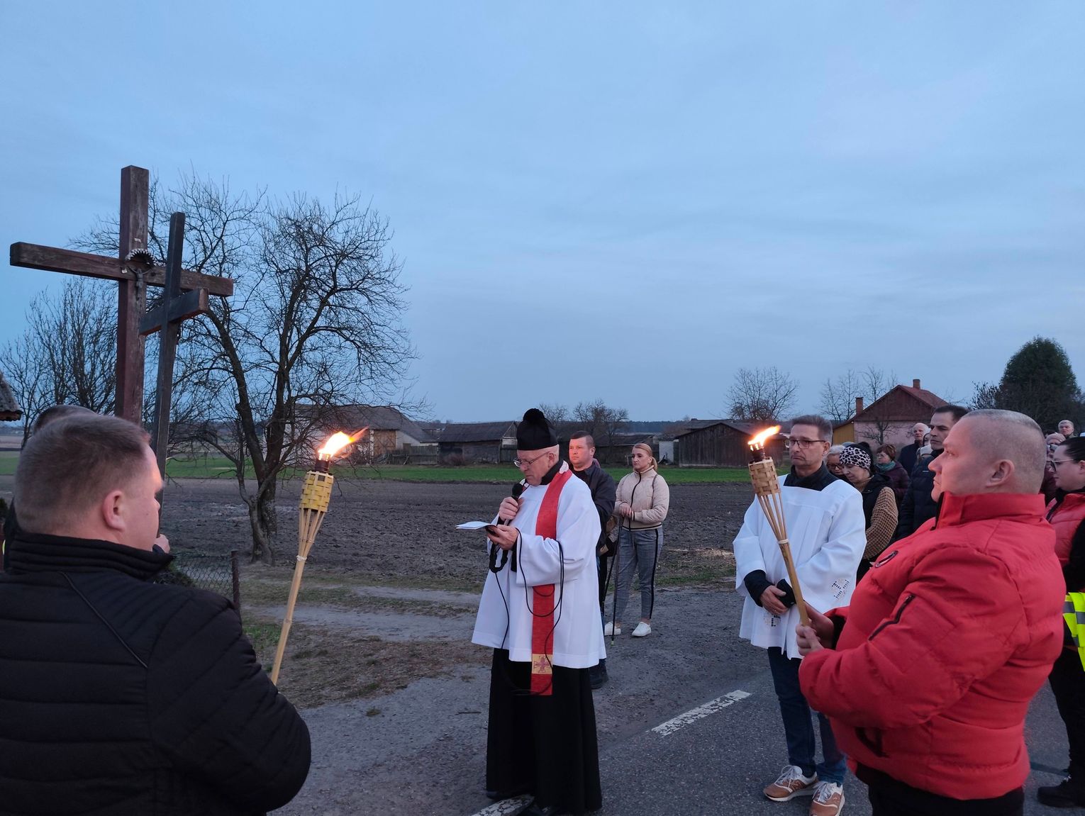 Kolembrody. Droga Krzyżowa do lasu Sumierz [GALERIA ZDJĘĆ]