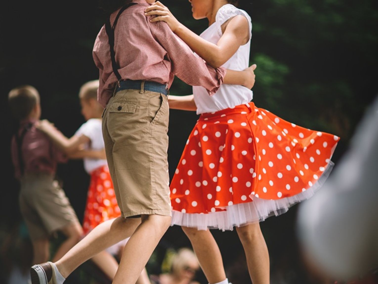 Lindy-hop i swing w bialskim amfiteatrze