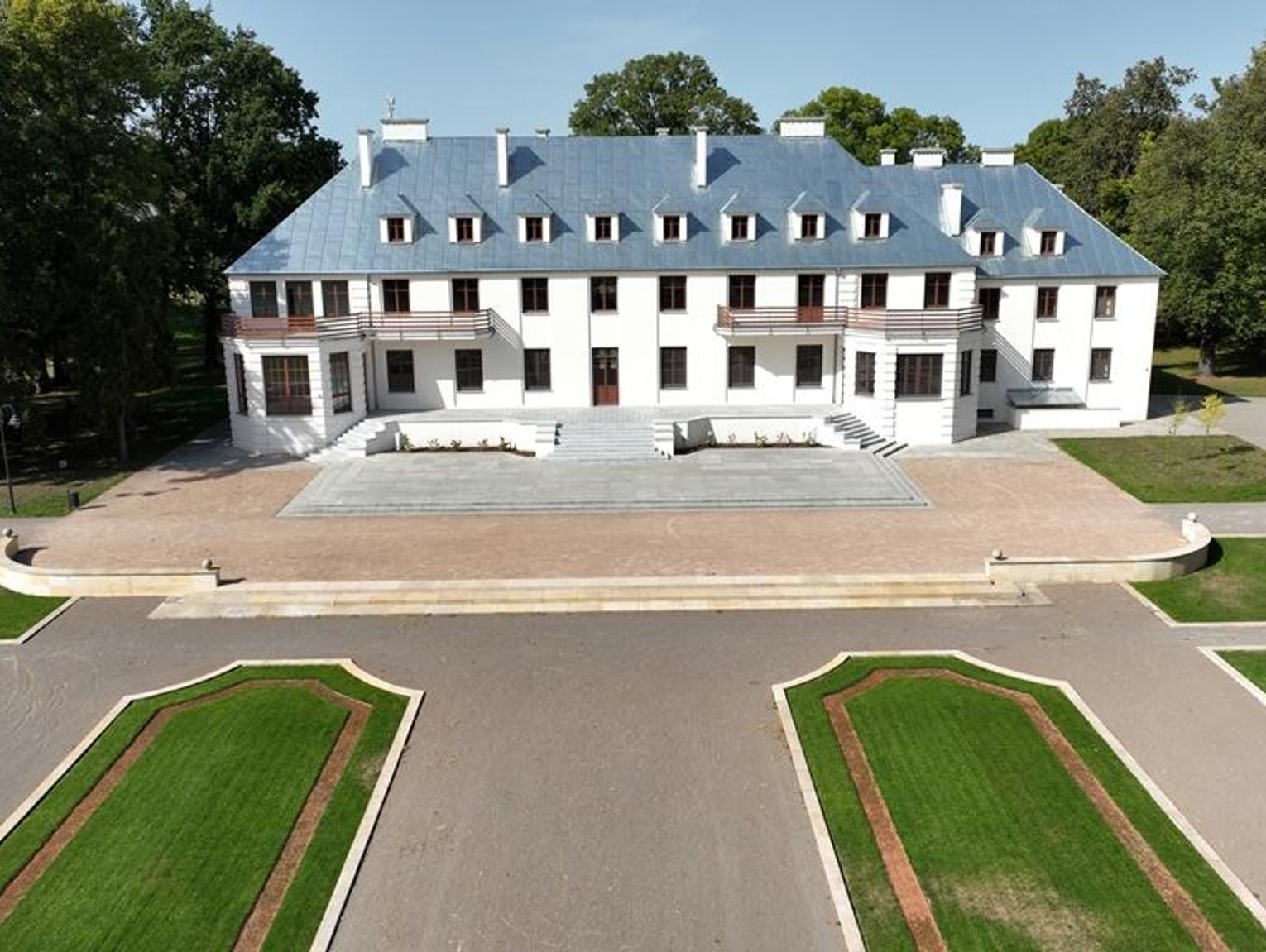 Międzyrzec Podlaski. Izba w pałacu