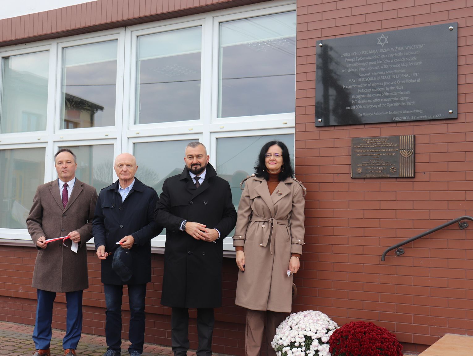 Odsłonili tablicę pamięci Żydów z Wisznic