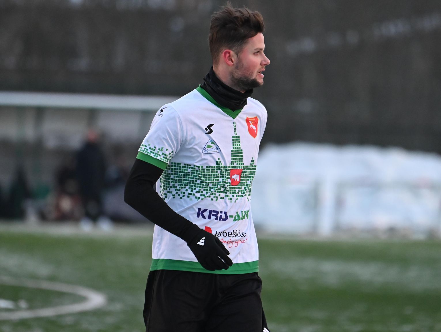 Orlęta bez grania, Huragan z Brazylijczykiem