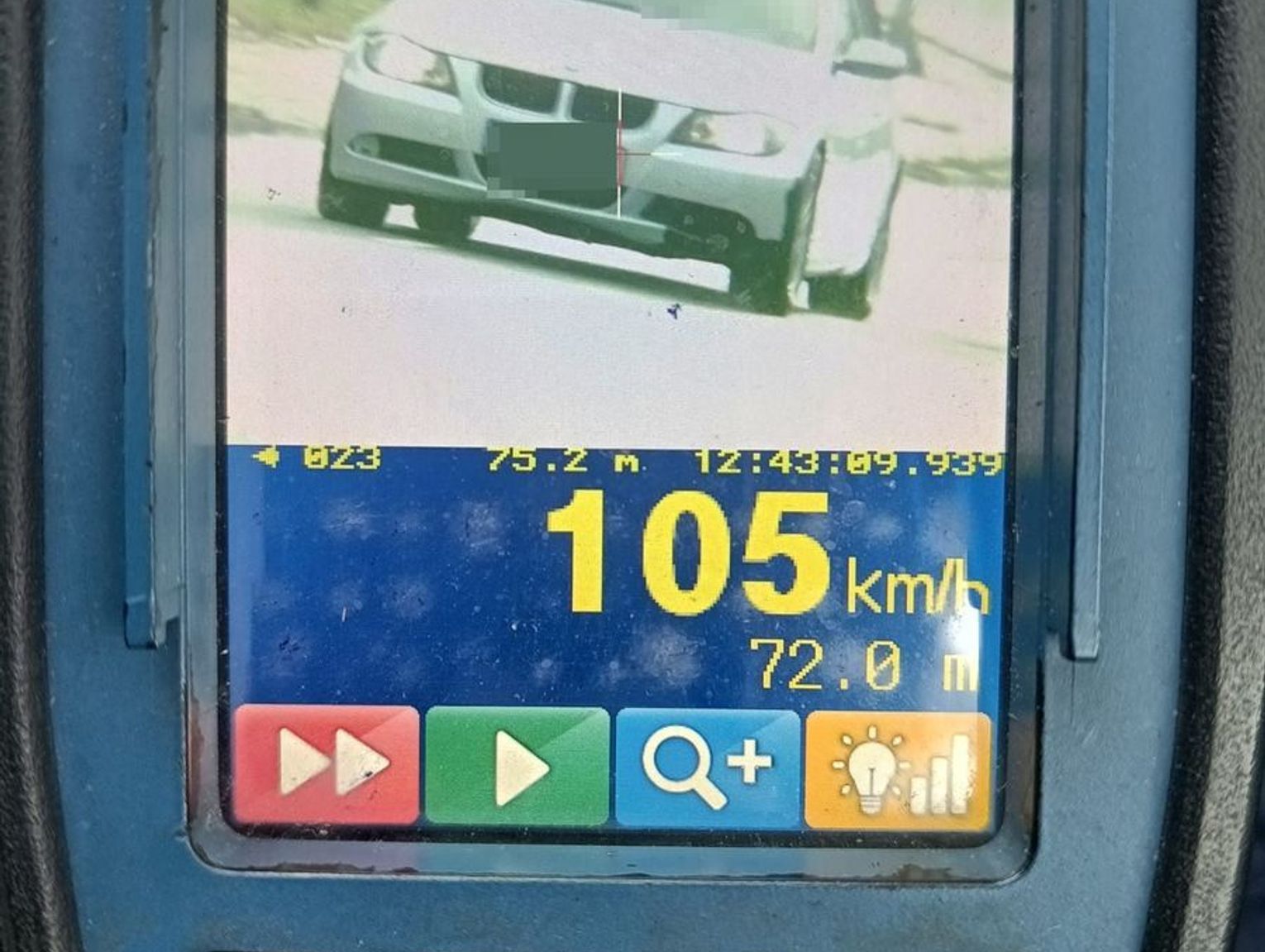 Pędzili bmw, volvo i geely. Stracili prawa jazdy