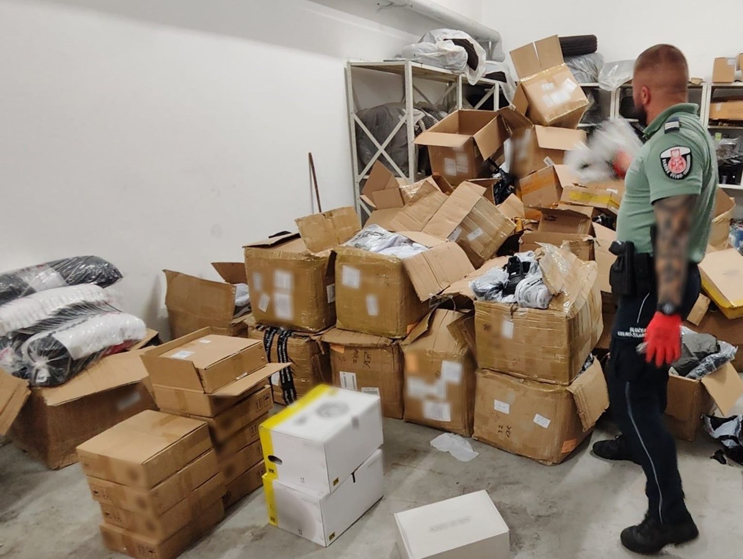 Podrabiany towar w internetowym sklepie