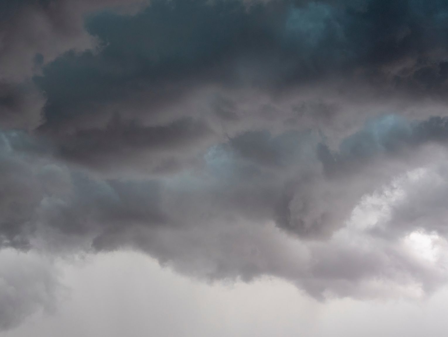 Pogoda na środę. Aura z alertami pogodowymi!