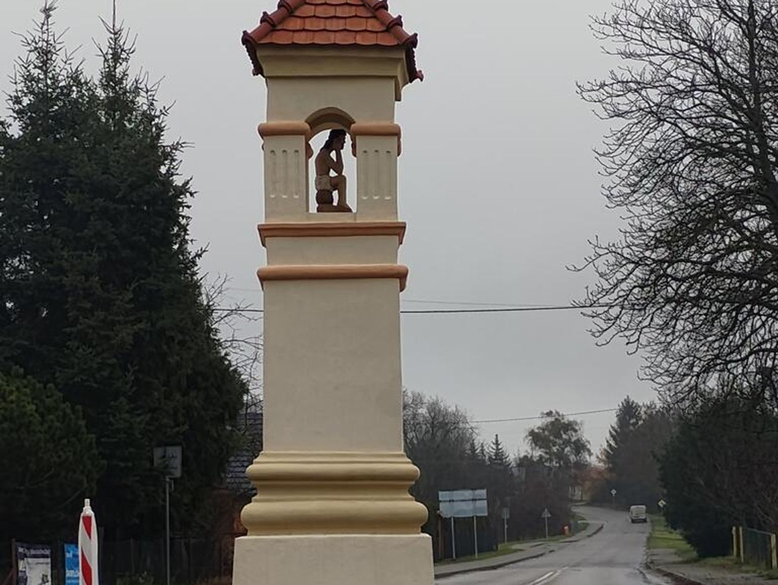 Powiat parczewski. Najstarsza kapliczka w powiecie odnowiona