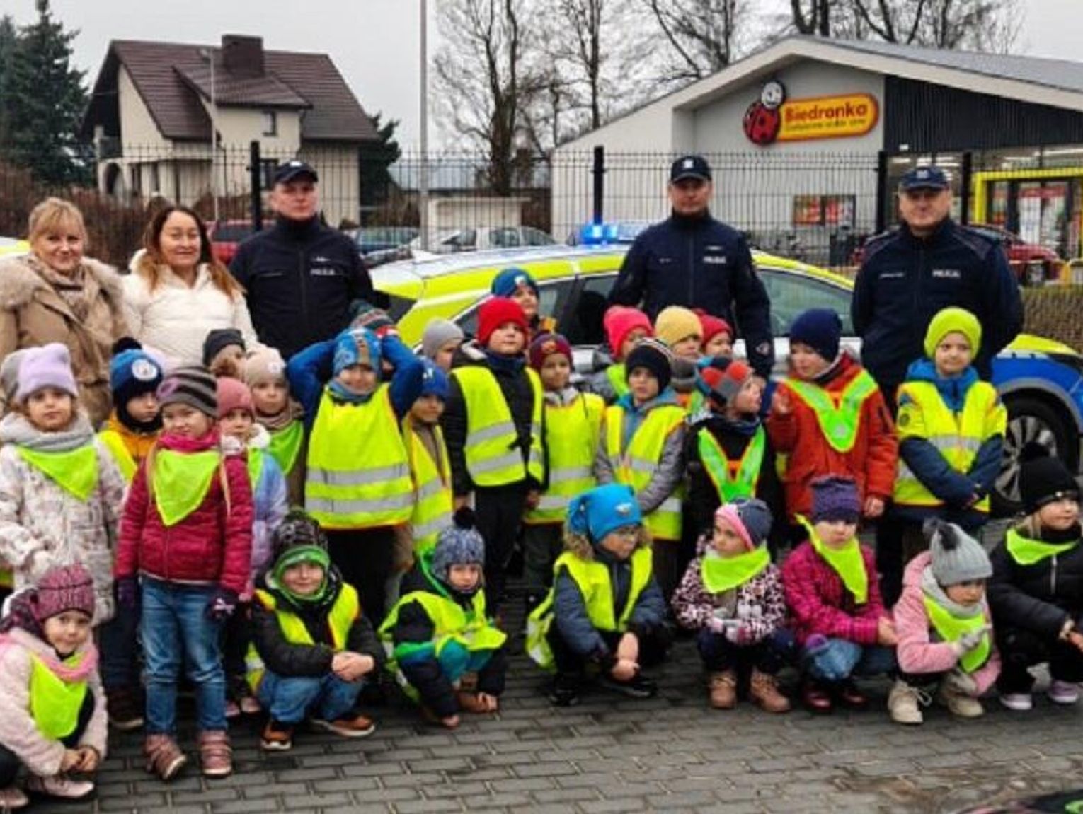Przedszkolaki z wizytą na posterunku policji