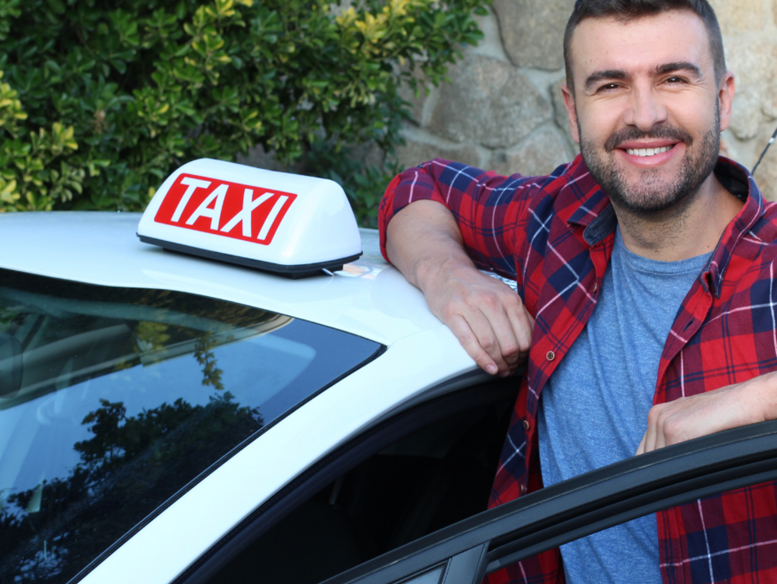 Robo-taxi lekiem na brak taksówkarzy