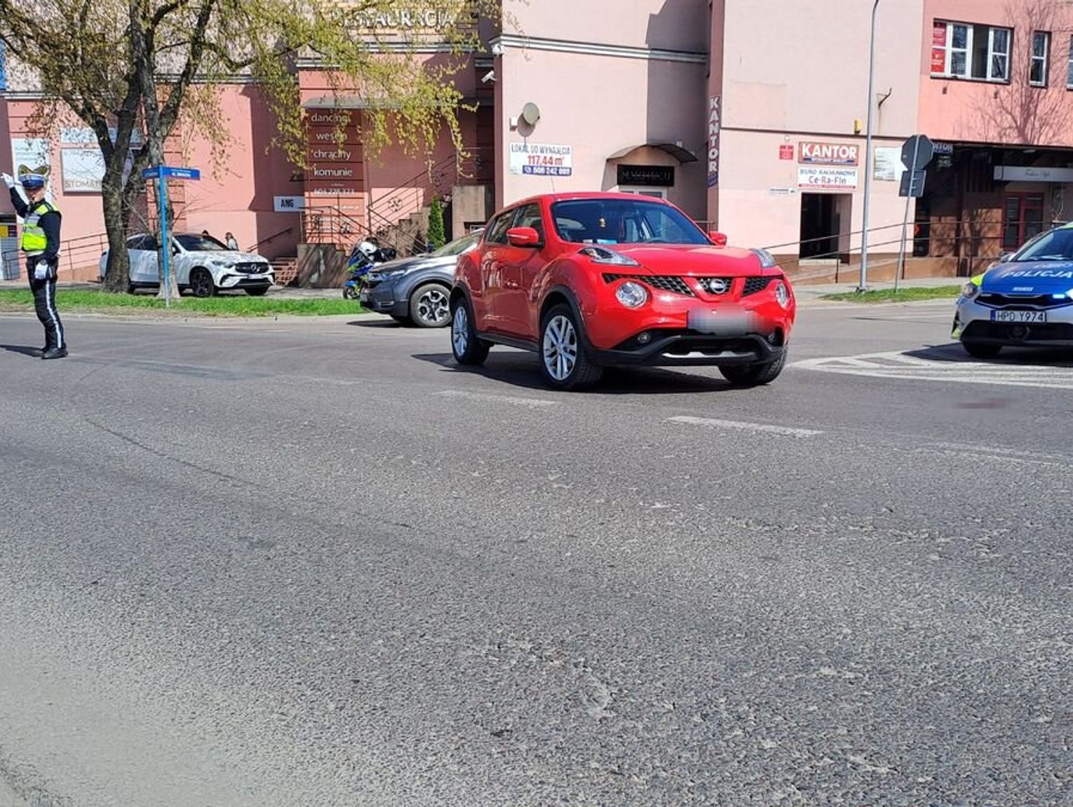 Rowerzysta w szpitalu. Policja bada okoliczności potrącenia w Łukowie
