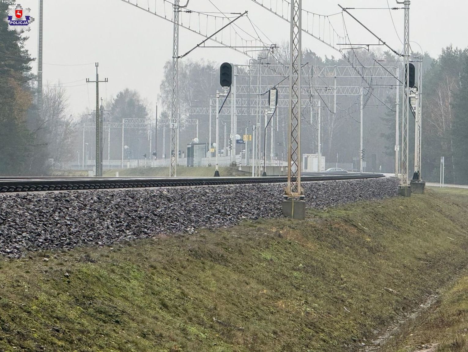 Ruch na trasie Warszawa–Lublin przywrócony. „Chcieli wysadzić pociąg”