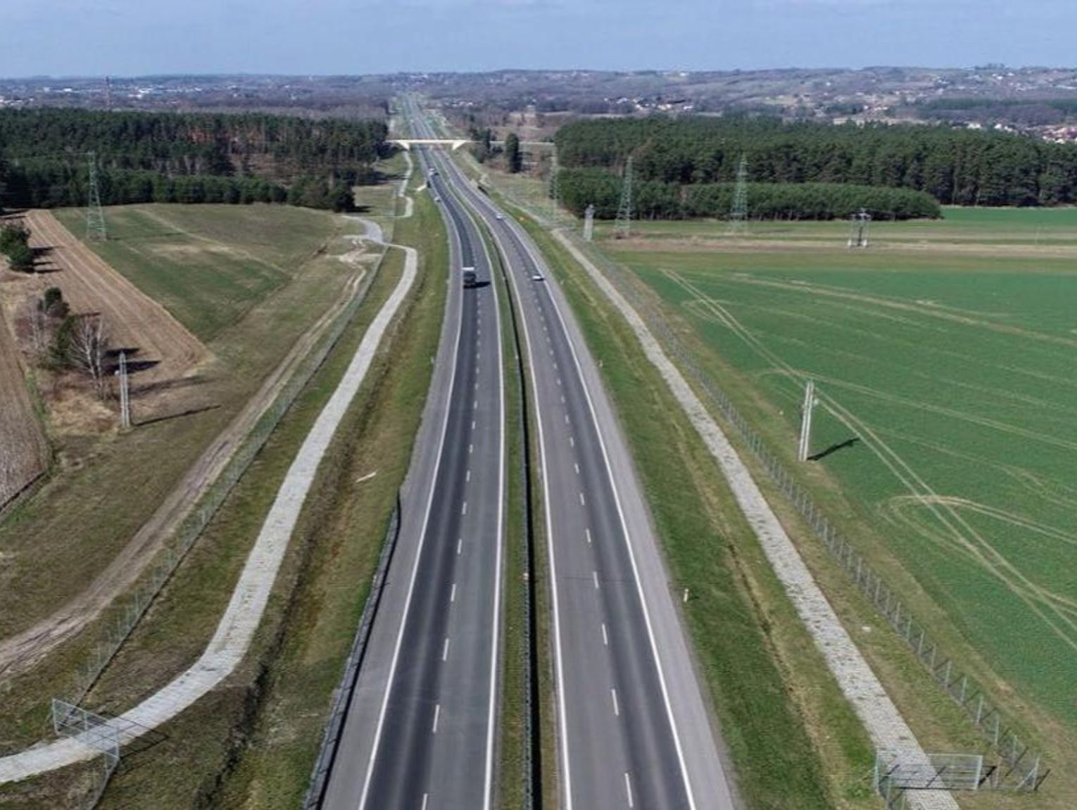 A2 od Siedlec do Kałuszyna płatna od 1 lutego. Więcej płatnych dróg w systemie e-TOLL [LISTA]