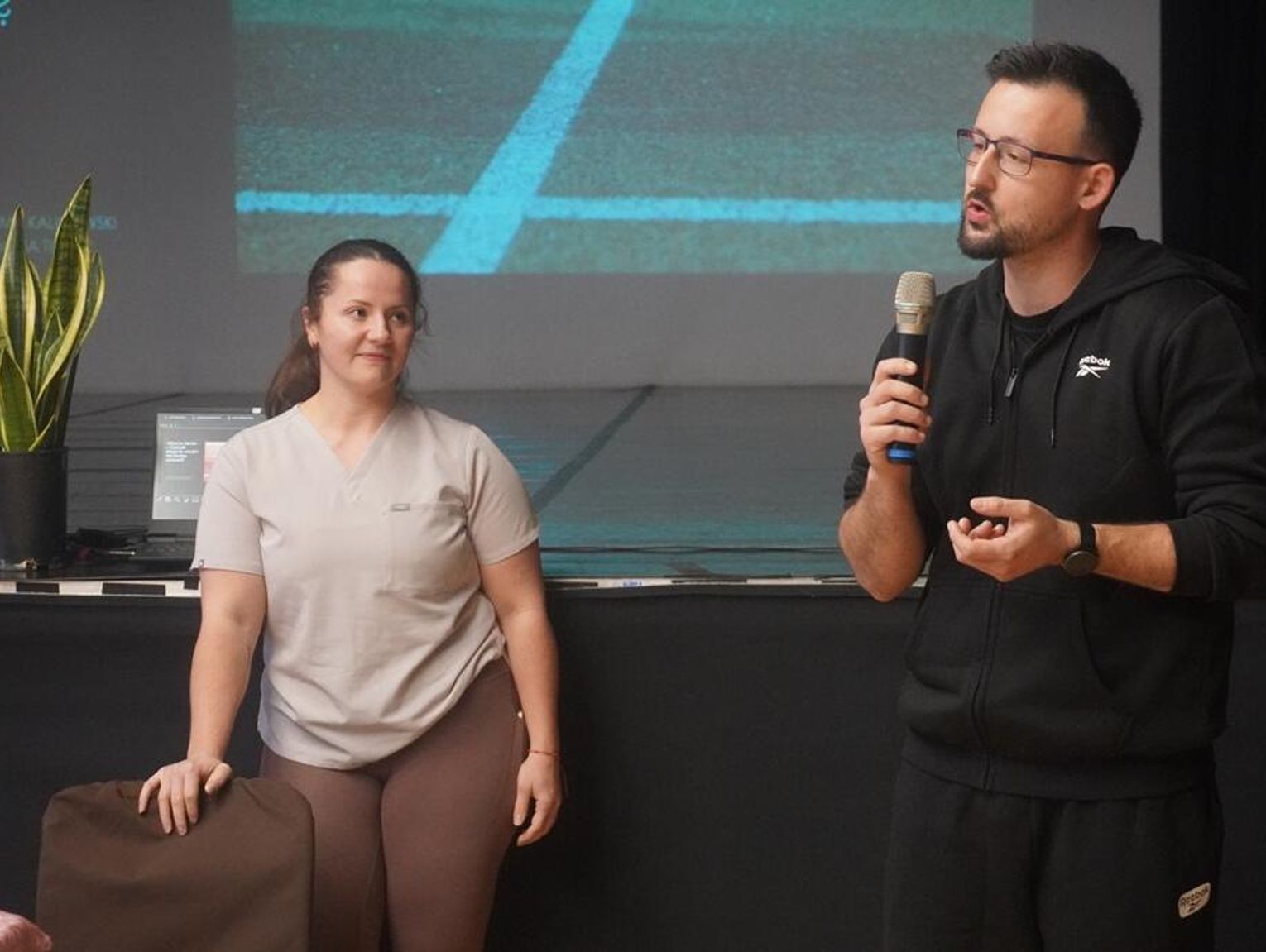 Seniorzy się szkolili i integrowali [GALERIA ZDJĘĆ]