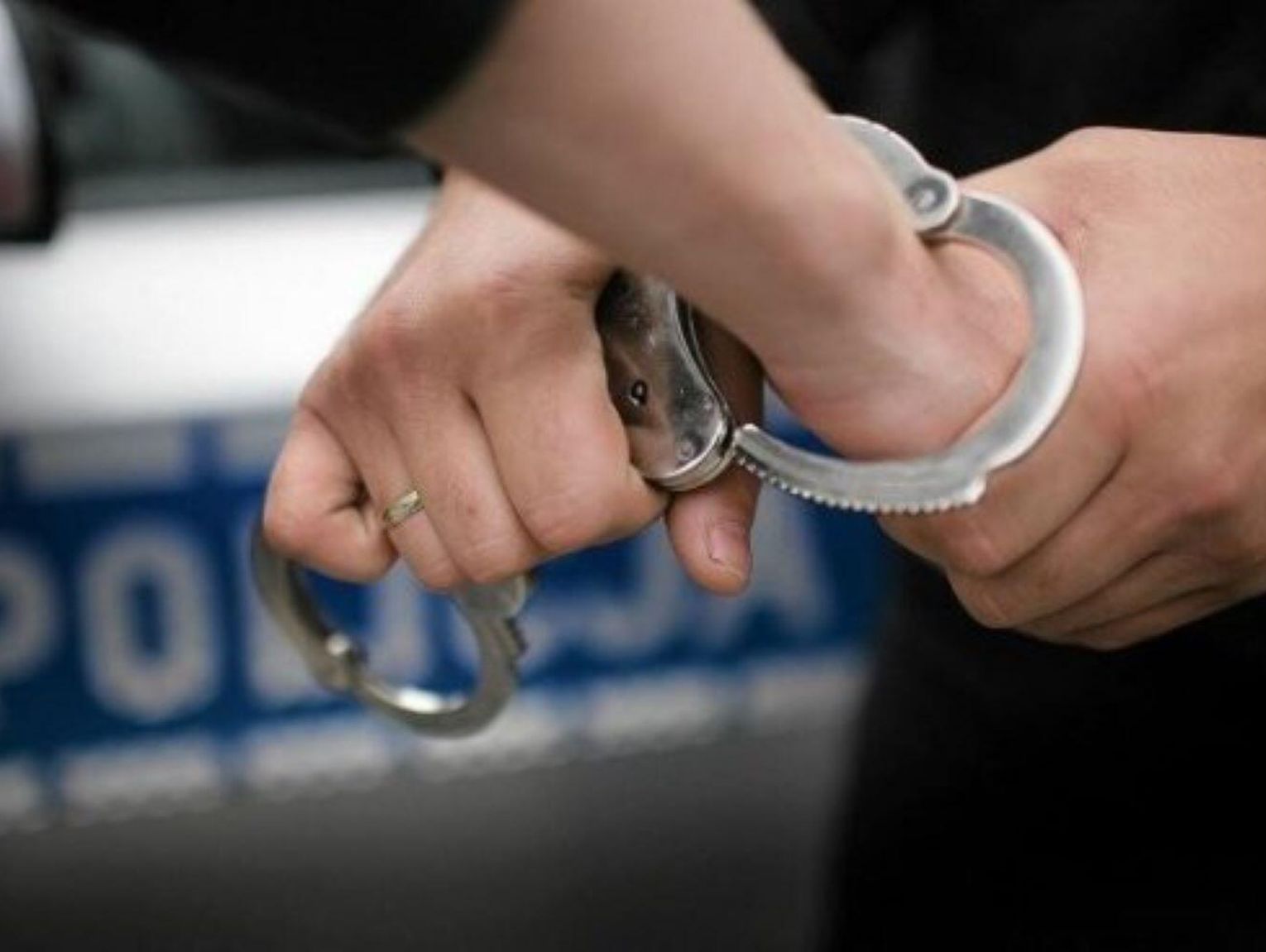 Śmierć po dopalaczach z paczkomatu