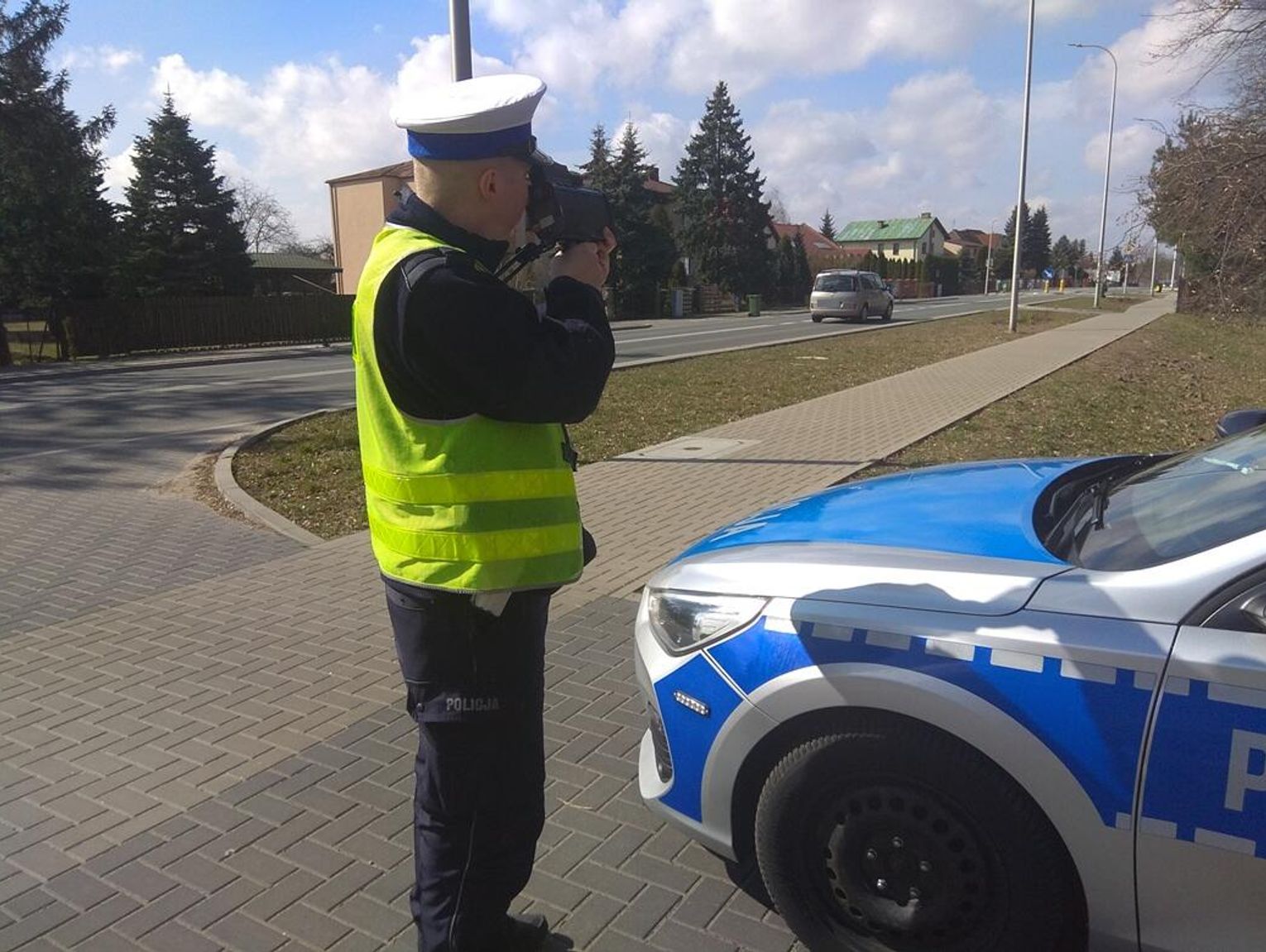 Świąteczny bilans na drogach pow. bialskiego. Jeden wypadek, 22 kolizje i trzy osoby po alkoholu