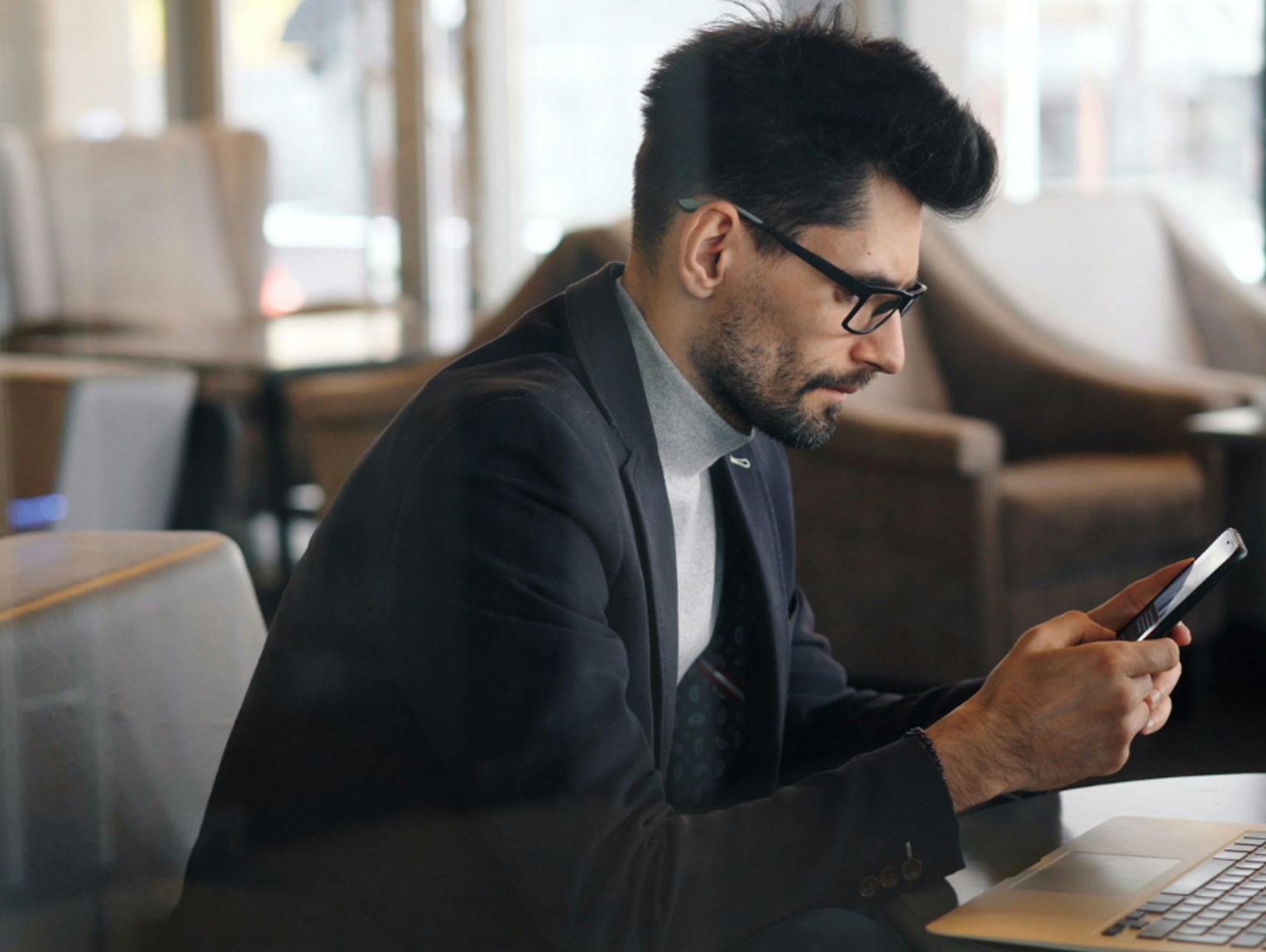 Takich reklam już nie zobaczysz na Facebooku i Instagramie