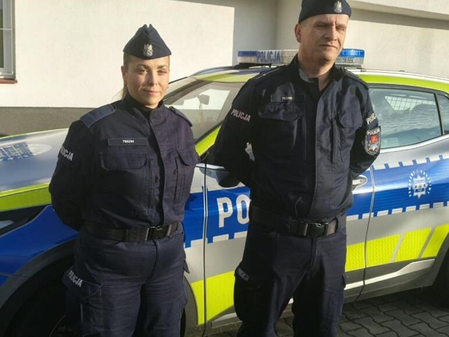 Terespol. Policjanci uratowali życie 54-latka