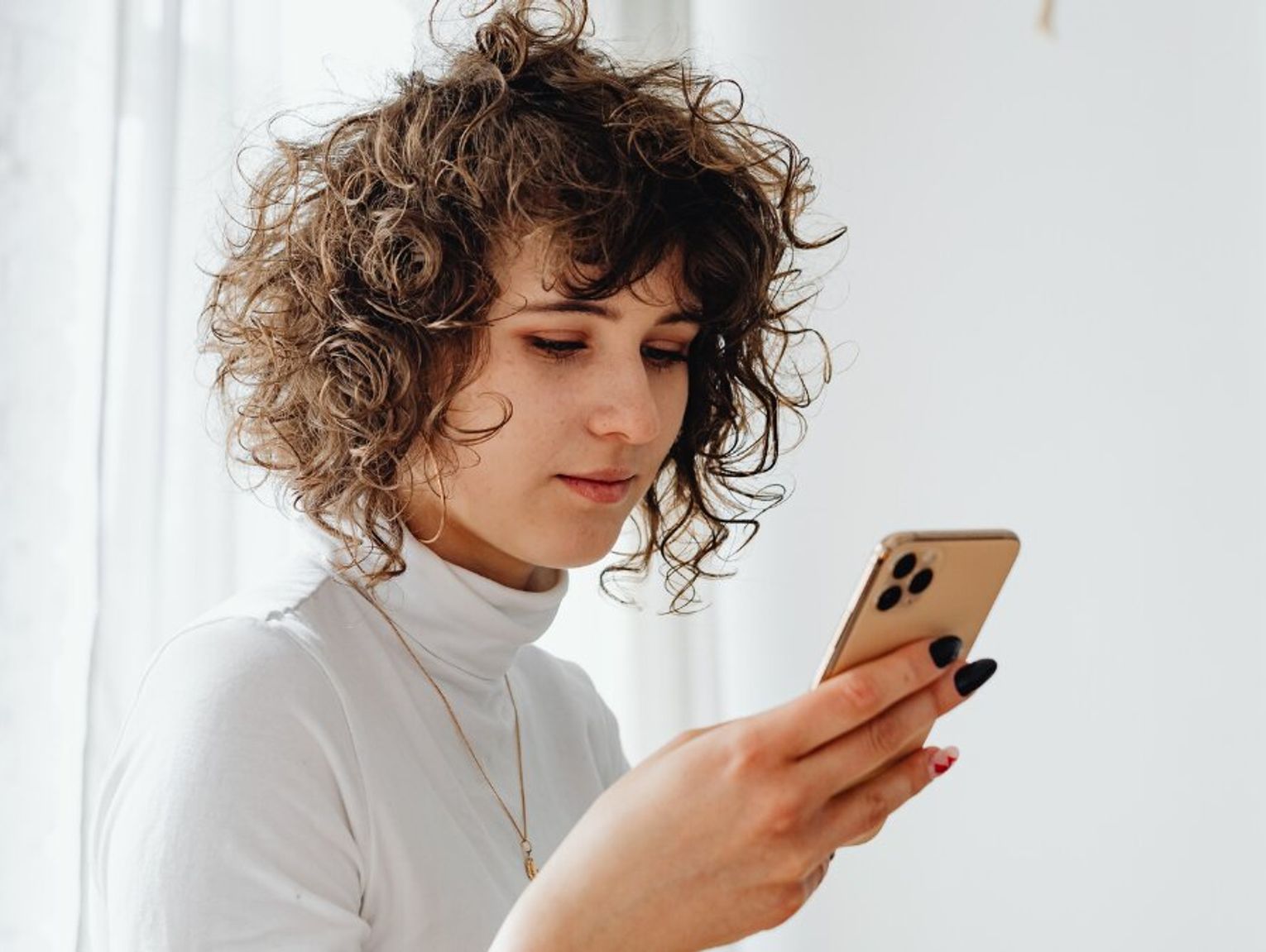 Urzędowe listy trafią do telefonów