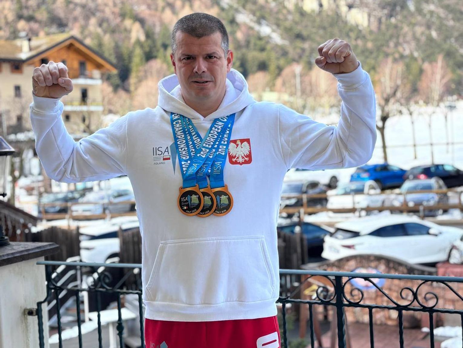 Udane starty zimowych pływaków