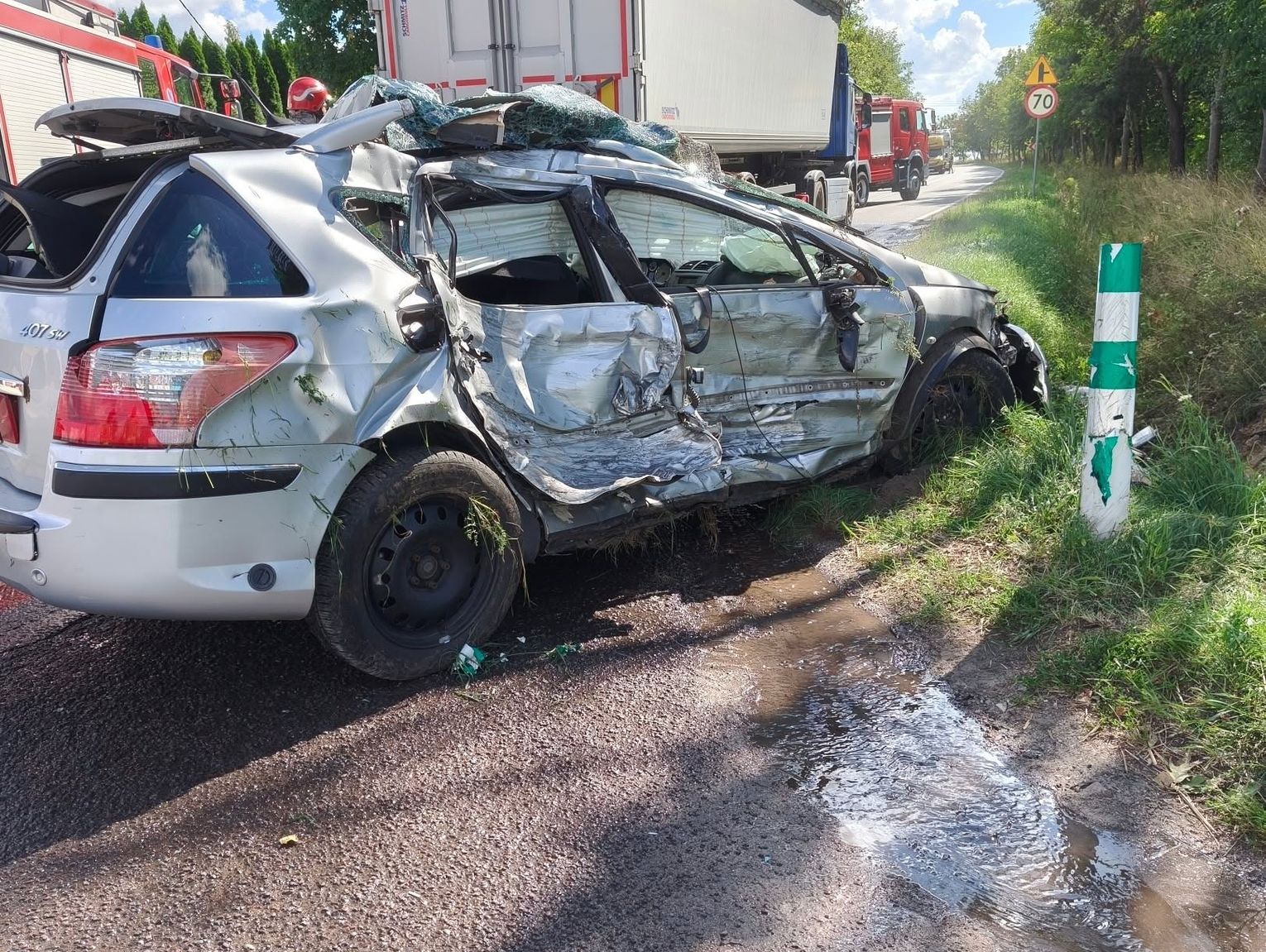 Uwaga kierowcy! Poważny wypadek na DK-19 w Łosicach