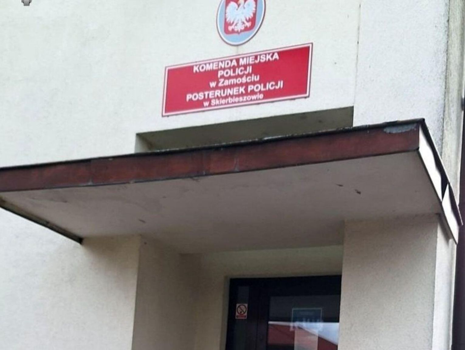 Lubelskie. W domu starszego małżeństwa paliła się sadza, a domownicy spali! Policjanci wyrwali ich ze śmiertelnej pułapki