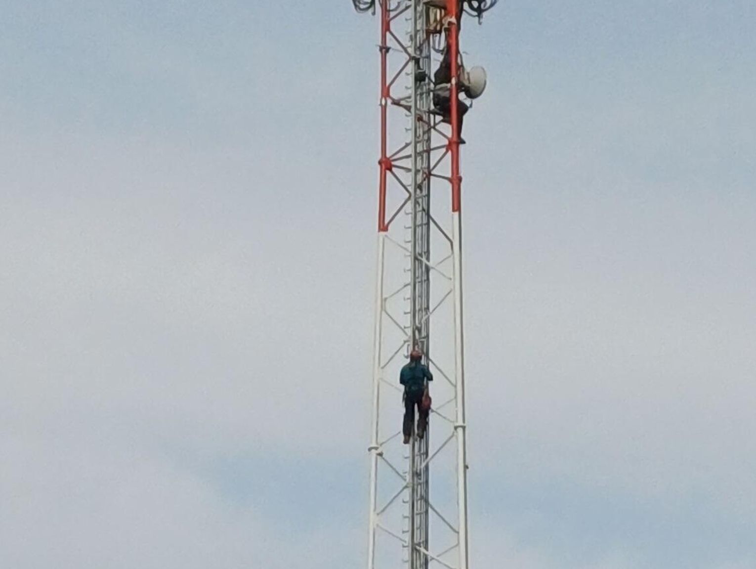 Wznowili postepowanie w sprawie masztu po interwencji mieszkańców