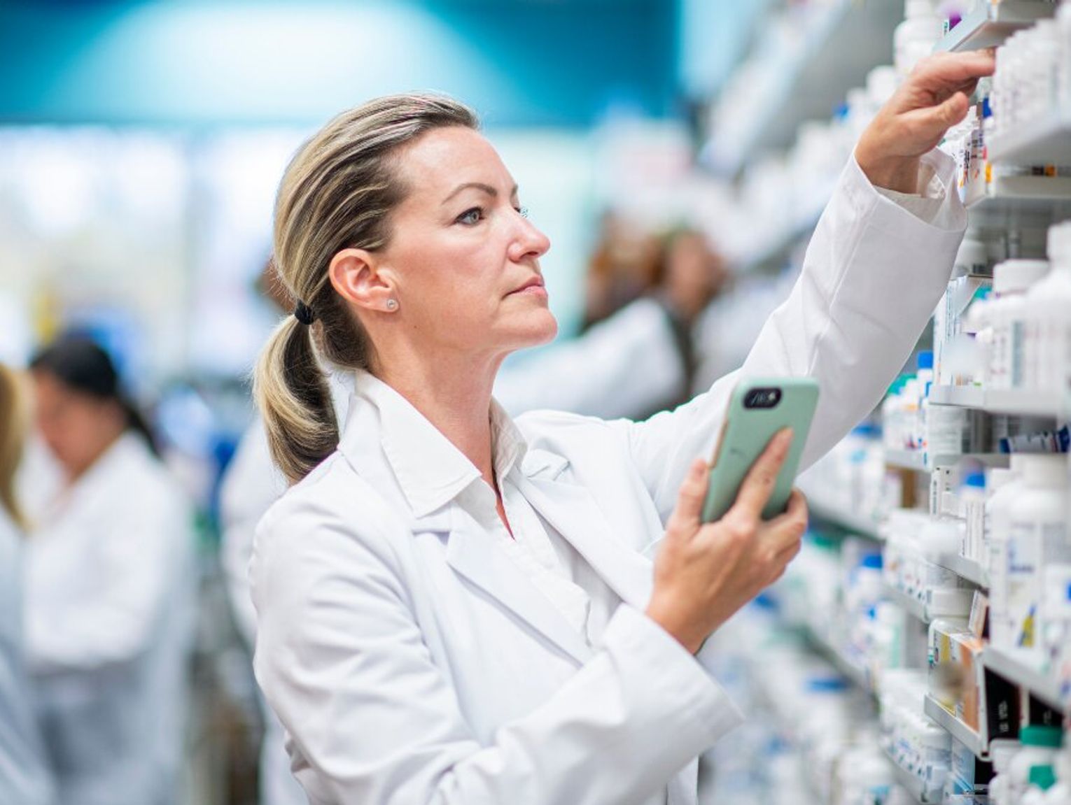 Zagraniczne fundusze przejmują polskie apteki