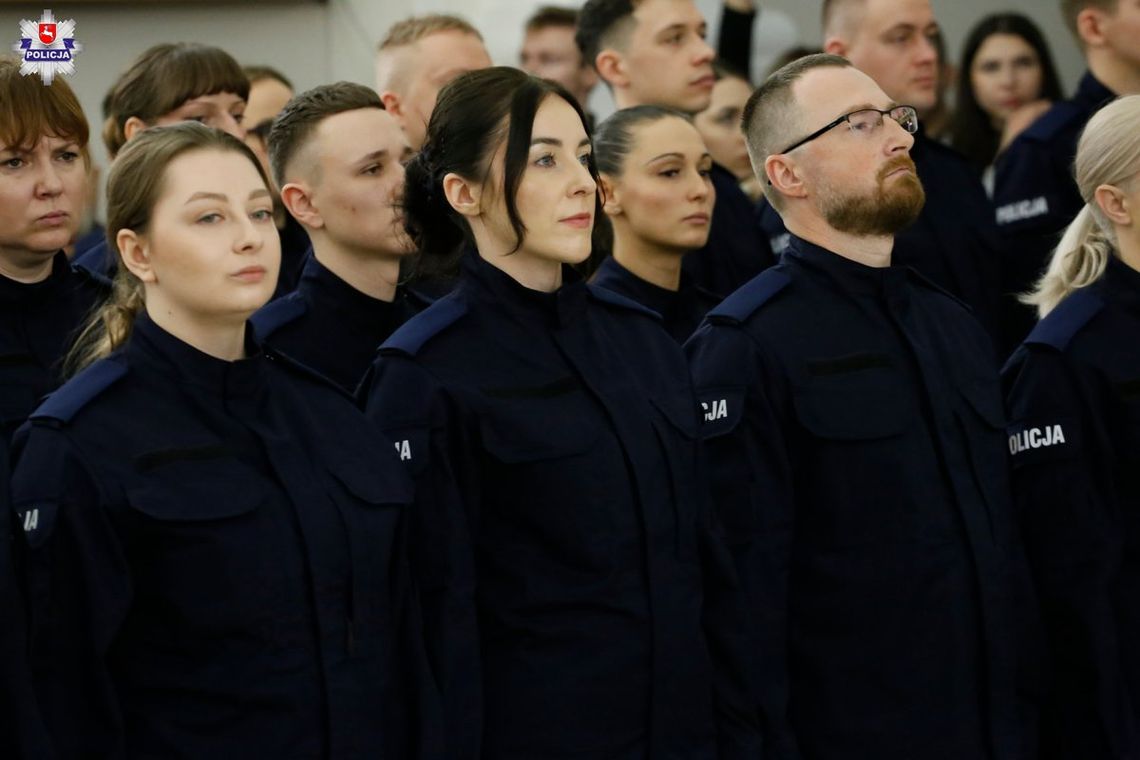 109 nowych funkcjonariuszy w Policji Lubelskiej. Będą pracować m.in. w Białej Podlaskiej [ZDJĘCIA]