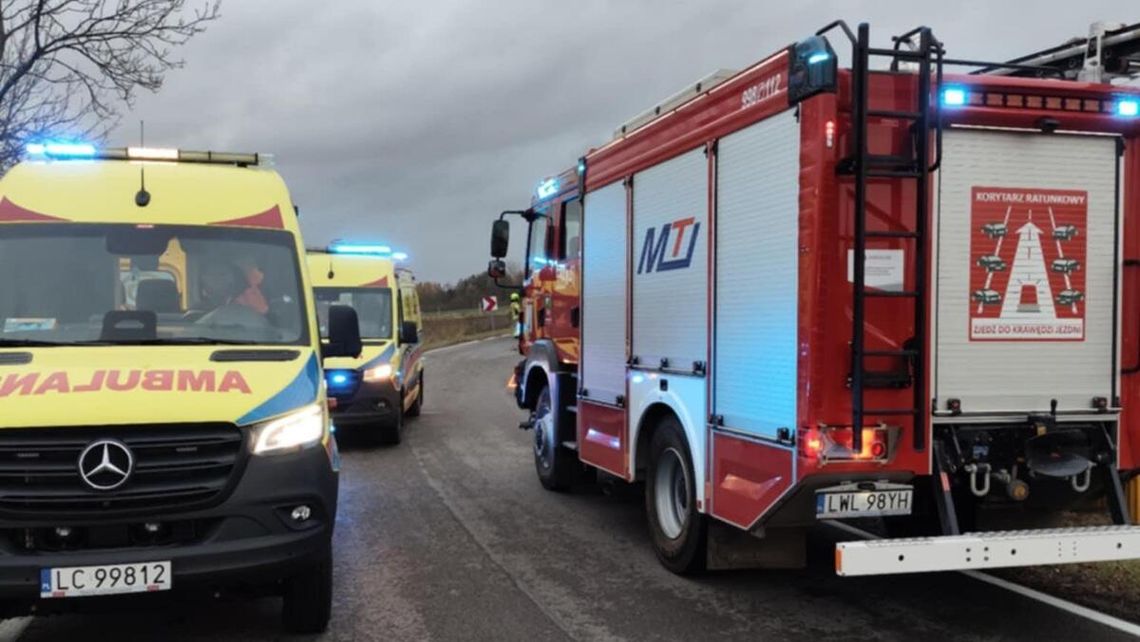 Lubelskie. 19-latek zderzył się z busem przewożącym żołnierzy