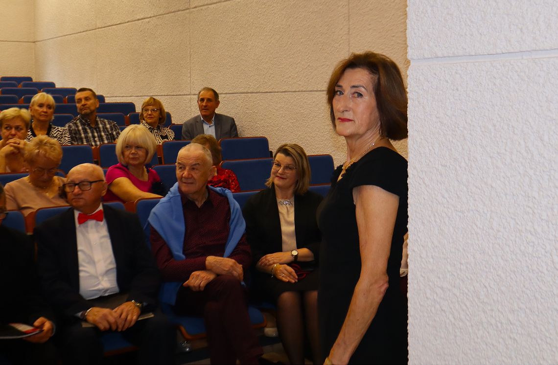 Akademia Bialska otworzyła XXI rok Uniwersytetu Trzeciego Wieku [GALERIA ZDJĘĆ]