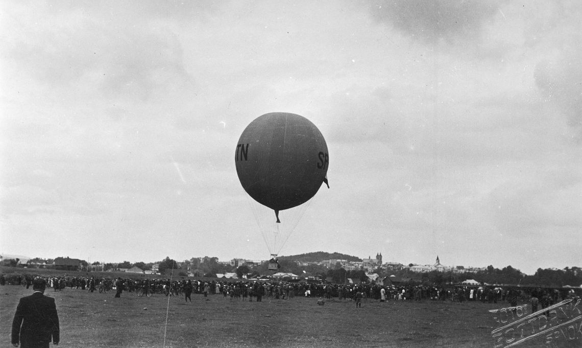 Balon nad Parczewem. Z nieba zapytali: „A jaka to gubernja?”