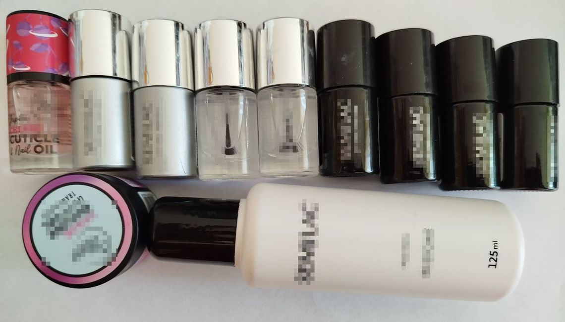 Biała Podlaska. 13-latki kradły lakiery do paznokci [ZDJĘCIA]